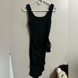 Elegant Black Sleeveless Dress
